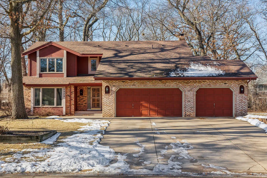 5929 Oxford Street, Shoreview, MN 55126