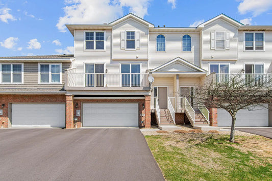 20031 Heritage Drive, Lakeville, MN 55044