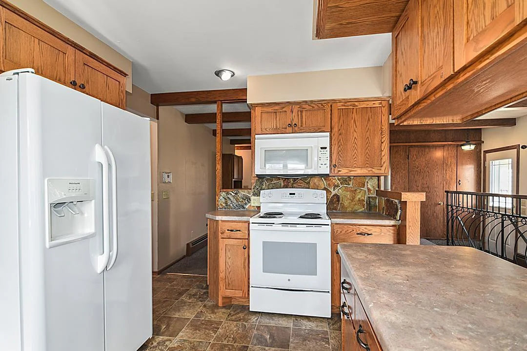 910 Ash Street, Sauk Centre, MN 56378