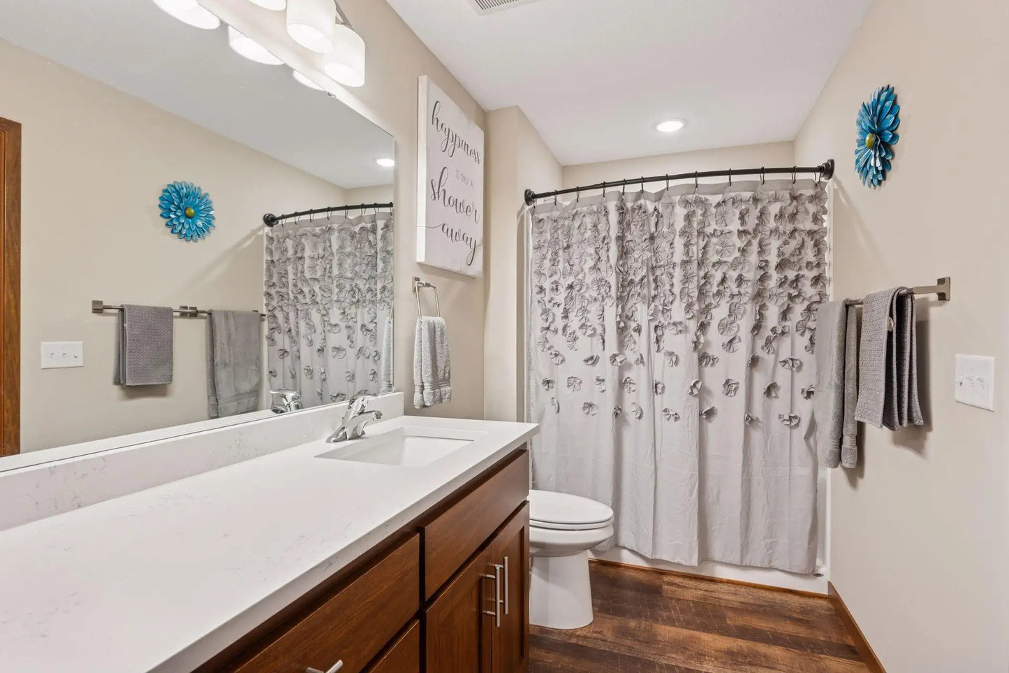 11741 Kings Lane, Becker, MN 55308