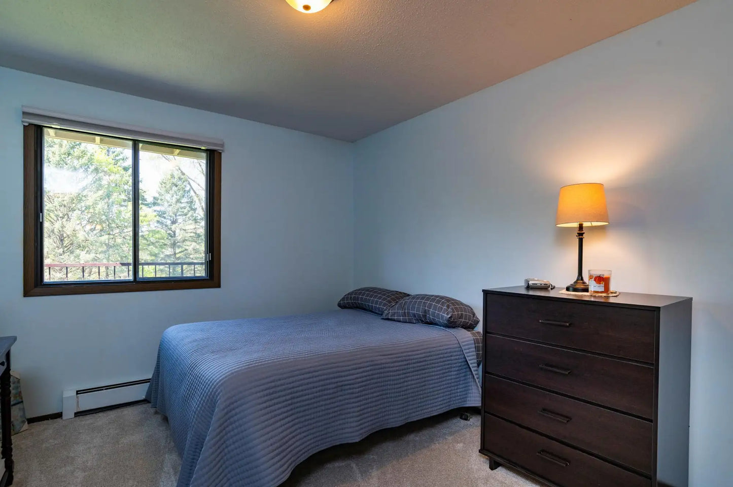 4009 Heritage Hills Drive, Bloomington, MN 55437