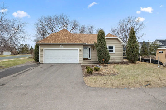 10326 Lee Drive, Eden Prairie, MN 55347