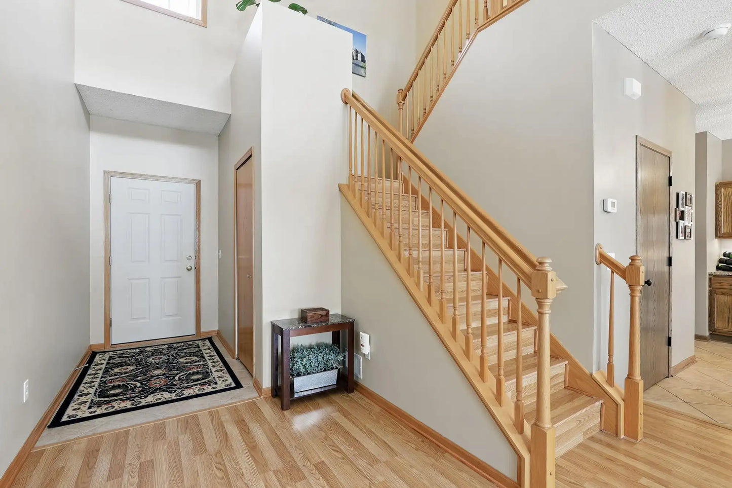 1511 Yorkshire Lane, Shakopee, MN 55379