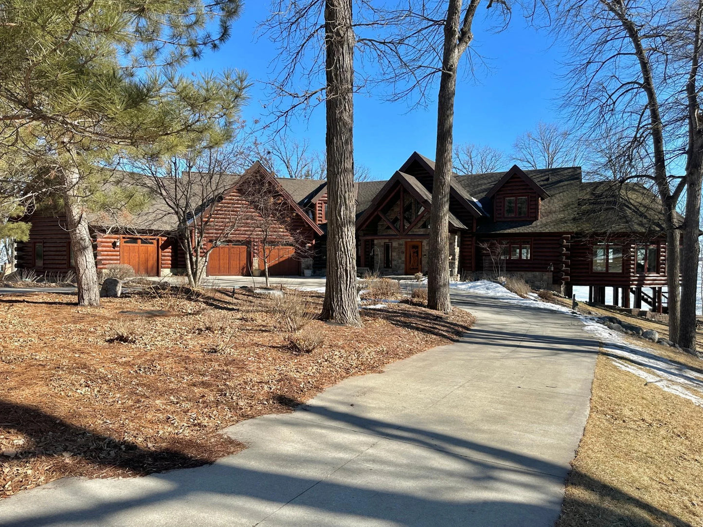 4505 Pine Point Circle, Walker, MN 56484