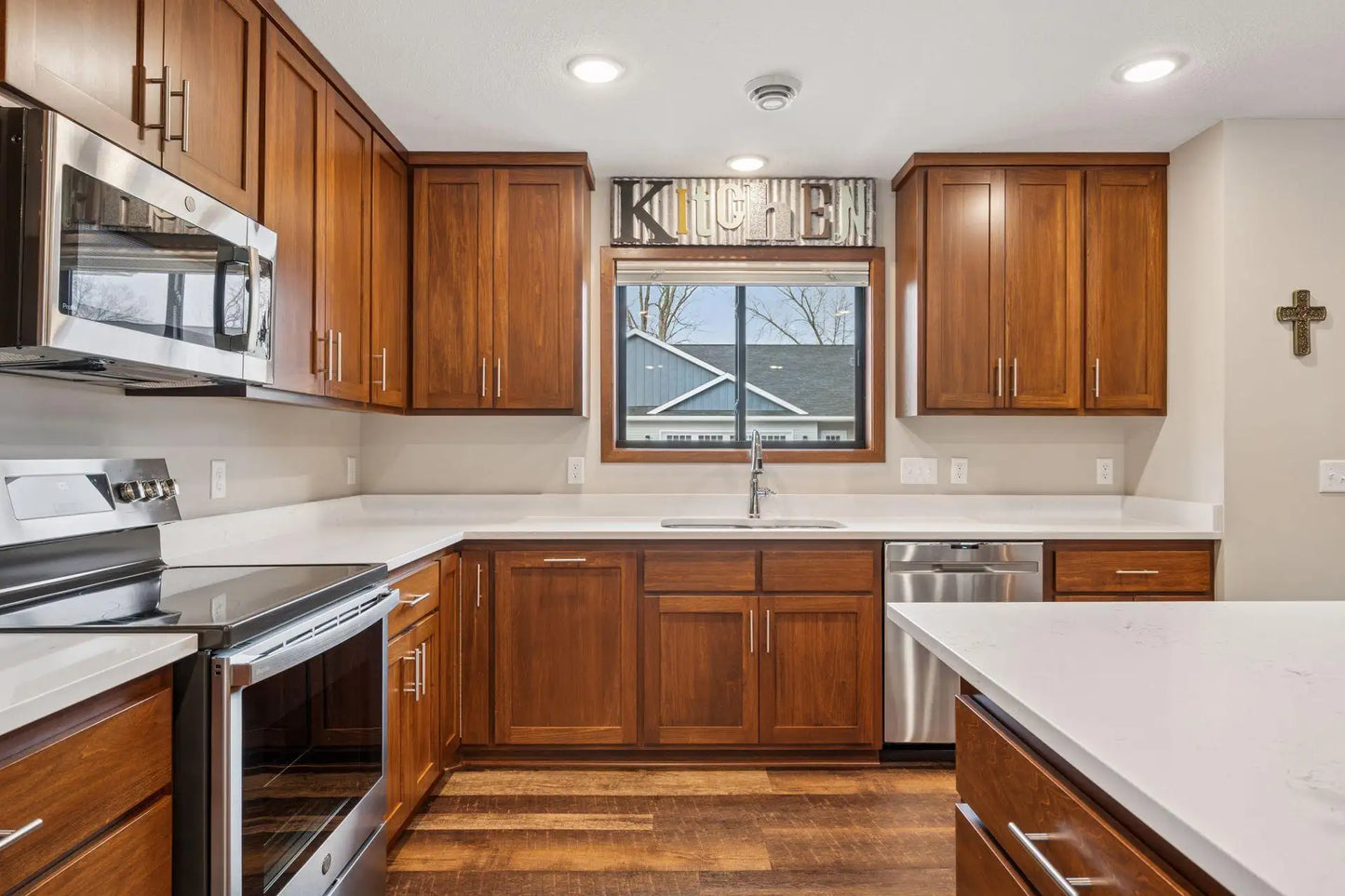 11741 Kings Lane, Becker, MN 55308
